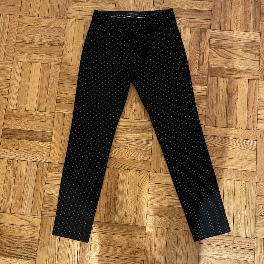 Banana Republic Ankle Sloan Pant Black with White Detailing Women’s Size 00